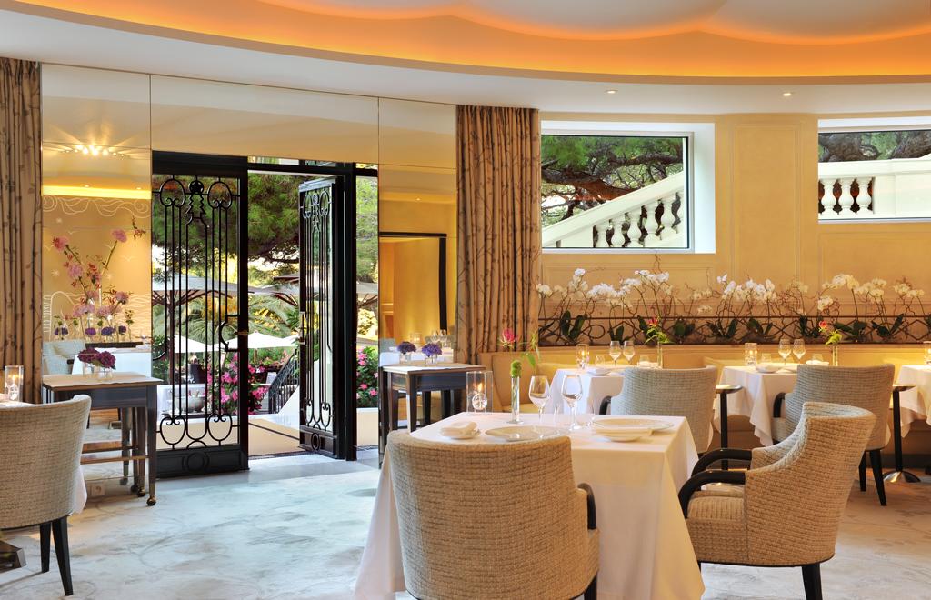 cap ferrat restaurants