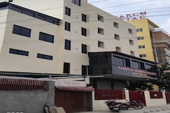 Kamala Shanti Palace, Solapur