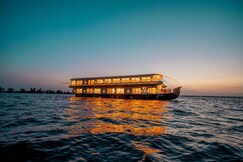 Alice Lake Promise, Alleppey