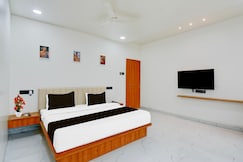 Collection O Aurangabad Shendra MIDC Formerly Prayag Inn, Chhatrapati Sambhajinagar