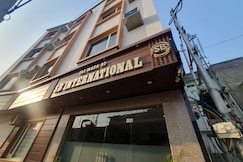 Hotel S B International Guest House, Jammu