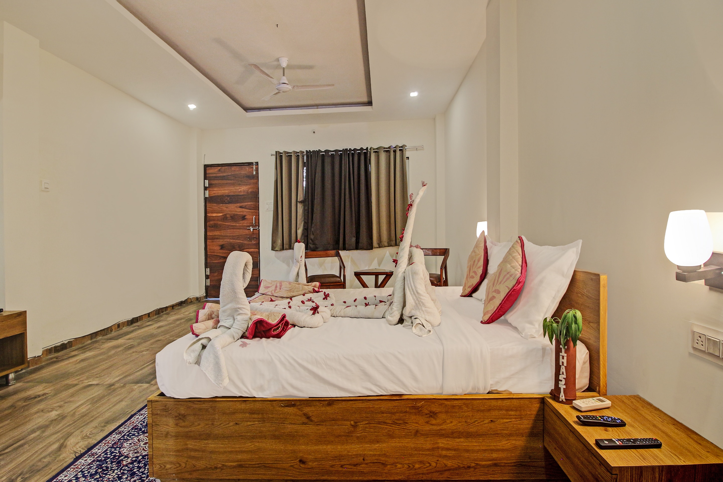 Aaranya Resort by Vihasta - Tap to explore photos