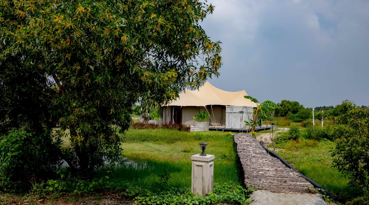 The Alampara Resort - Tap to explore photos