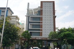 Hotel Yash Executive, Sillod