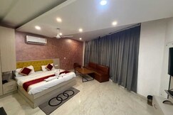 Hotel O Unique Luxury, Ambala