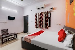 Hotel O by OYO Alpine Home, Lucknow