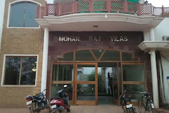 Mohan Raj Villas, Beohari