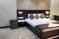 SRI VIJETHA ROYAL, Rajahmundry, Bhadrachalam