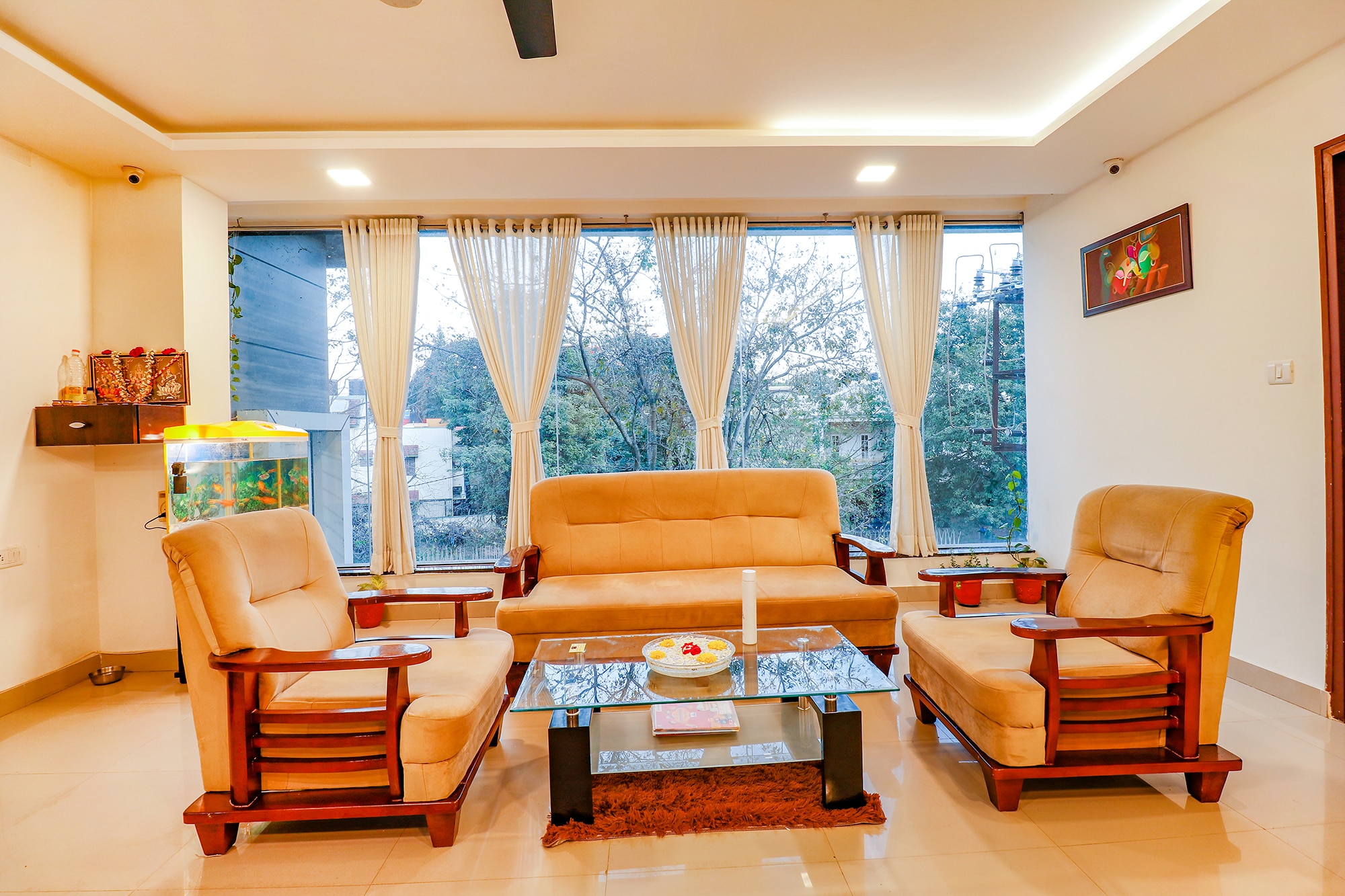 FabExpress Sri Sai Suites - Bannerghatta Road - Tap to explore photos