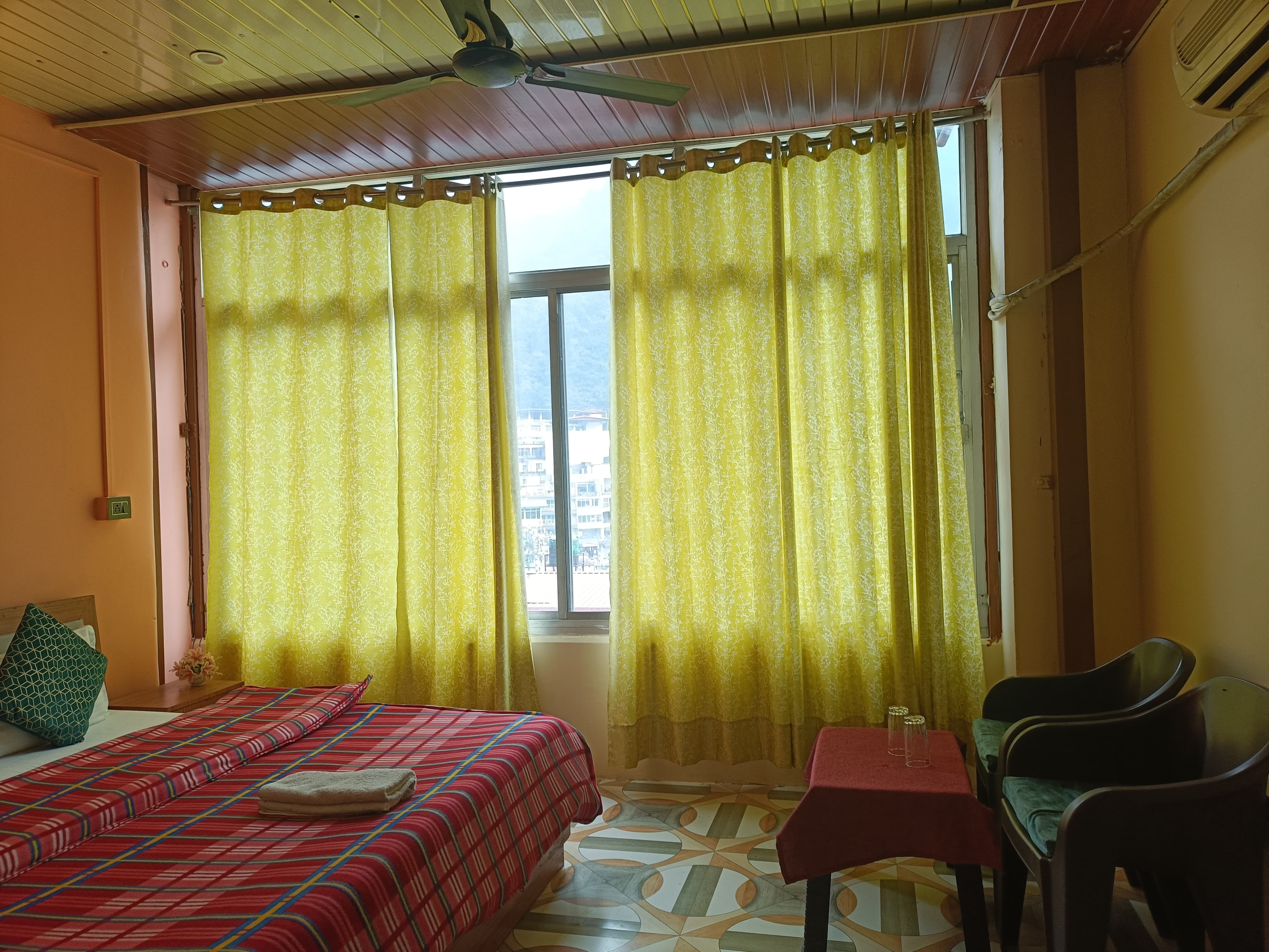 Heaven View Home Stay - Tap to explore photos