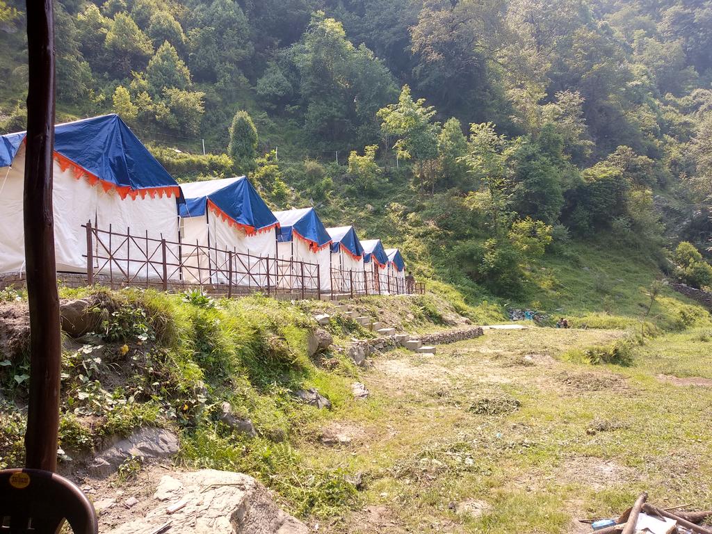 The Blues at barot - Tap to explore photos
