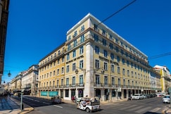 Pestana CR7 Lisboa, Almada