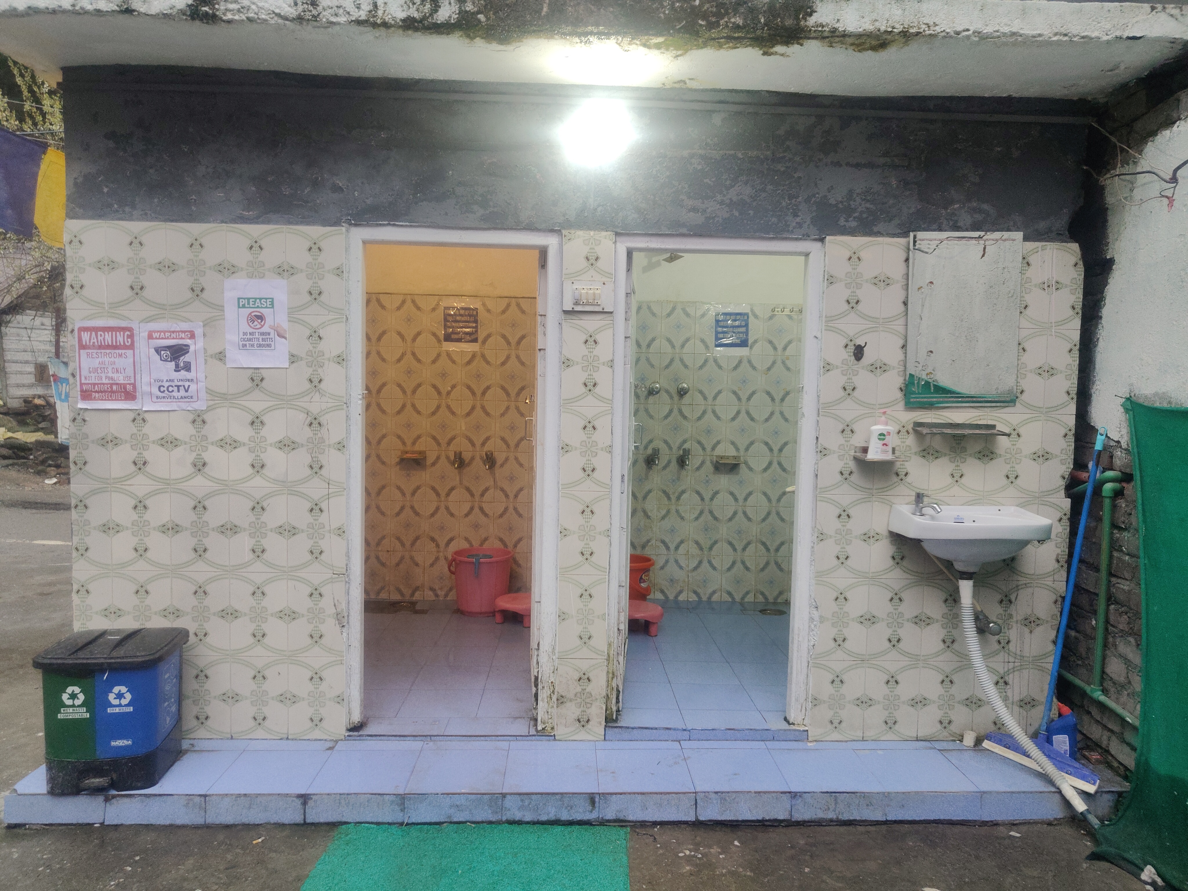 Alanis : Homestay and Kitchen - Tap to explore photos