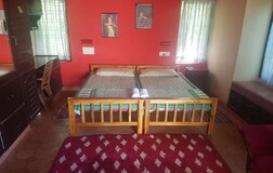 Double Deluxe Non AC Room