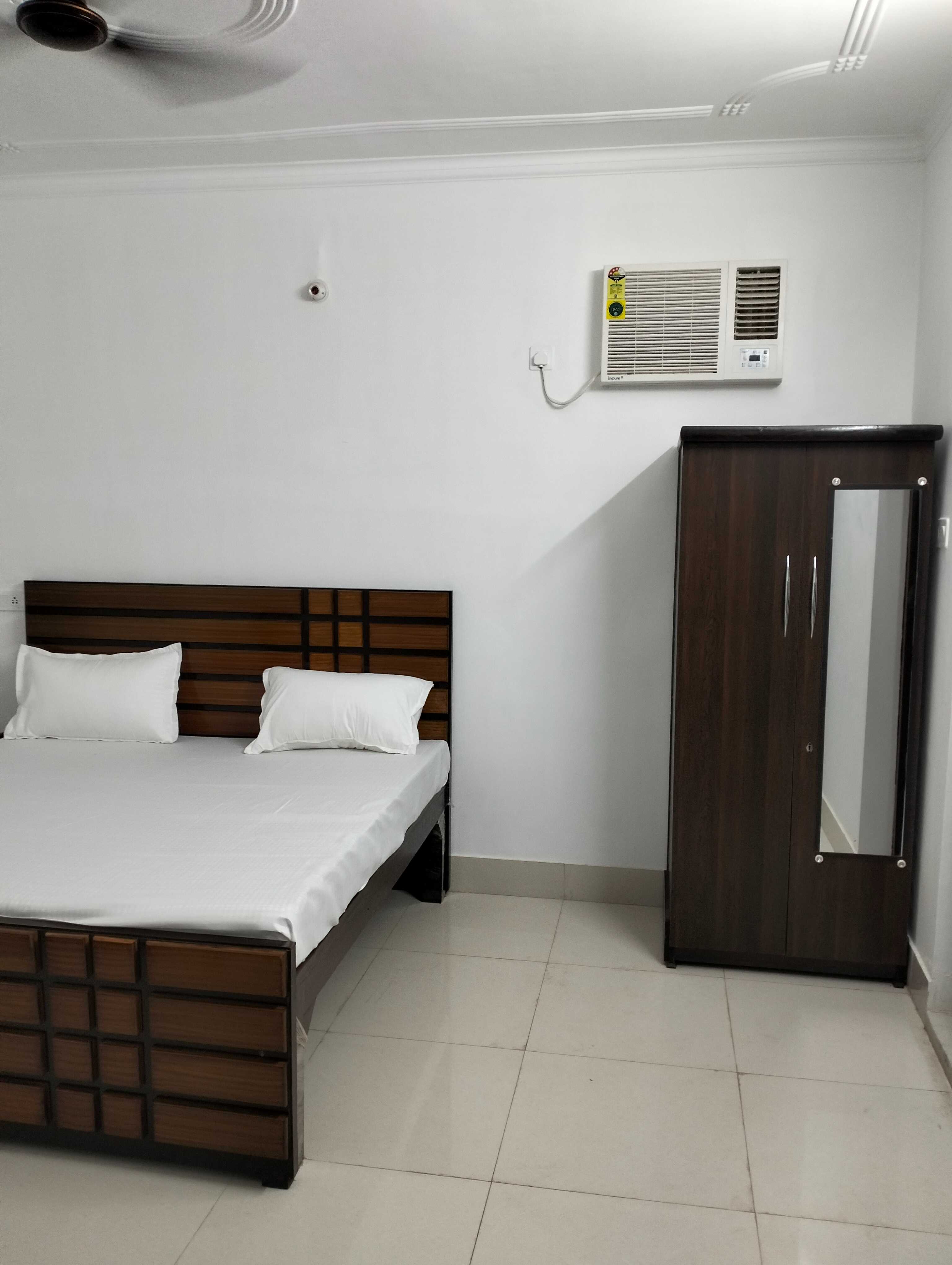 Hotel O Dhariwal Hotel And Residency - Tap to explore photos