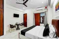 Hotel O Premium Rooms, Delhi