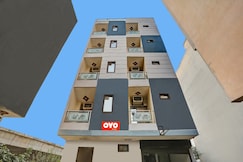 Super Hotel O Hotel Blue Orchid, Delhi