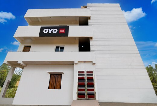 SPOT ON Jasaswi Guest House