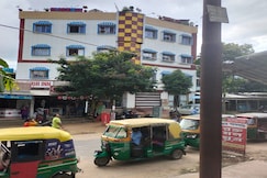 Hotel Gloria Residency (near Railway st. And Tripura university), Agartala