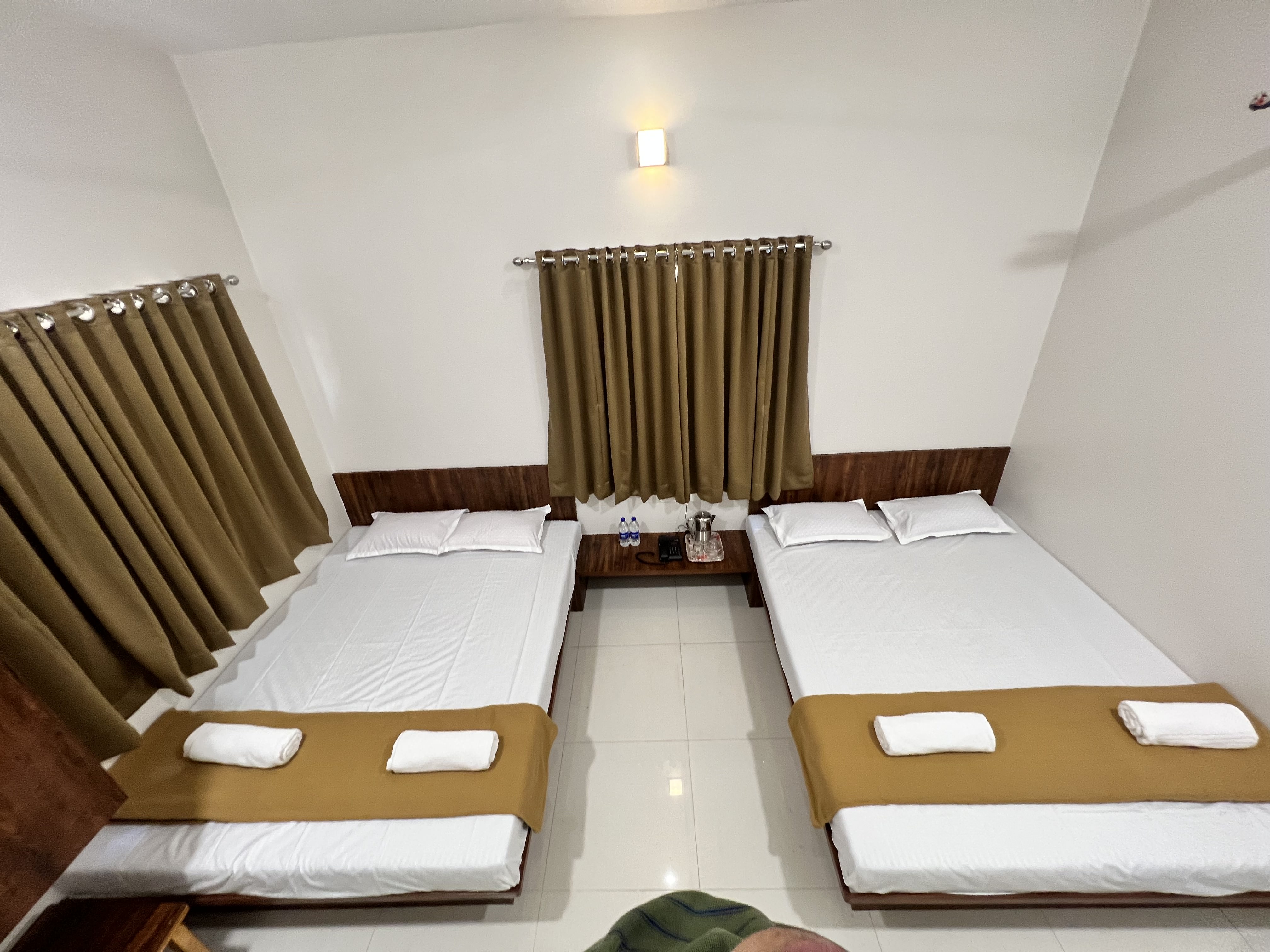 Quad Non Ac Room 1
