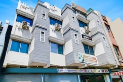 Hotel O Queen Palace, Indore