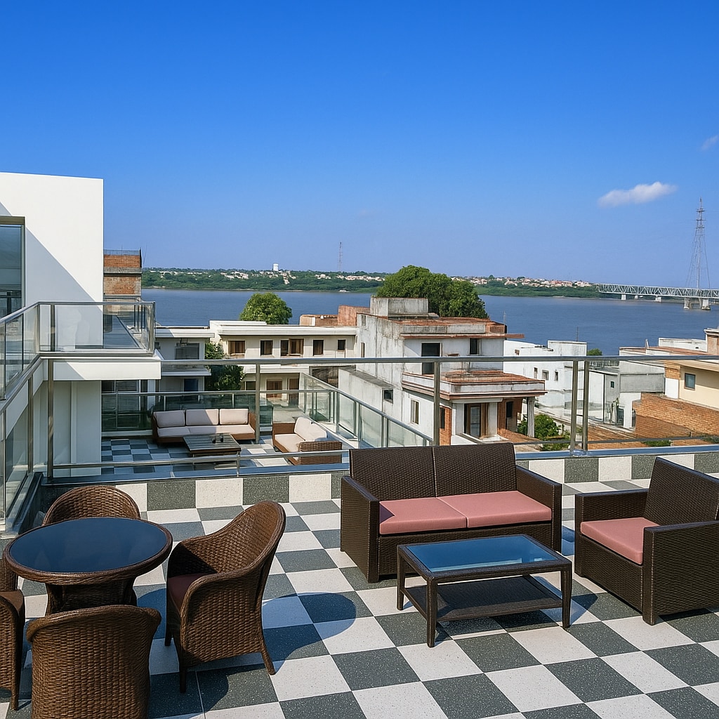 Kaashin - A Boutique Stay 100 Meters from Ganga - Tap to explore photos