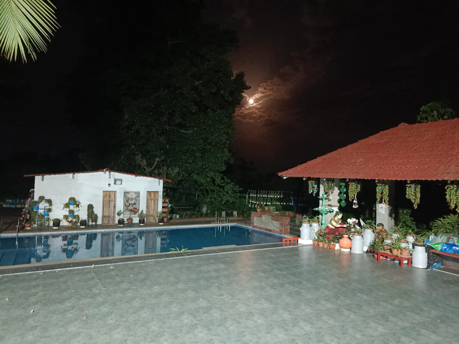 Arav Resort - Tap to explore photos