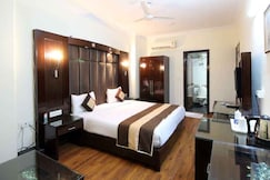 Hotel Zara Grand, Green Park, Delhi