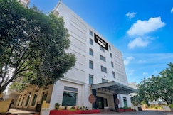 Super Townhouse Kakinada Nagamalli Thota Junction, Chintapalle