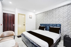 Hotel O Hotel 18, Noida