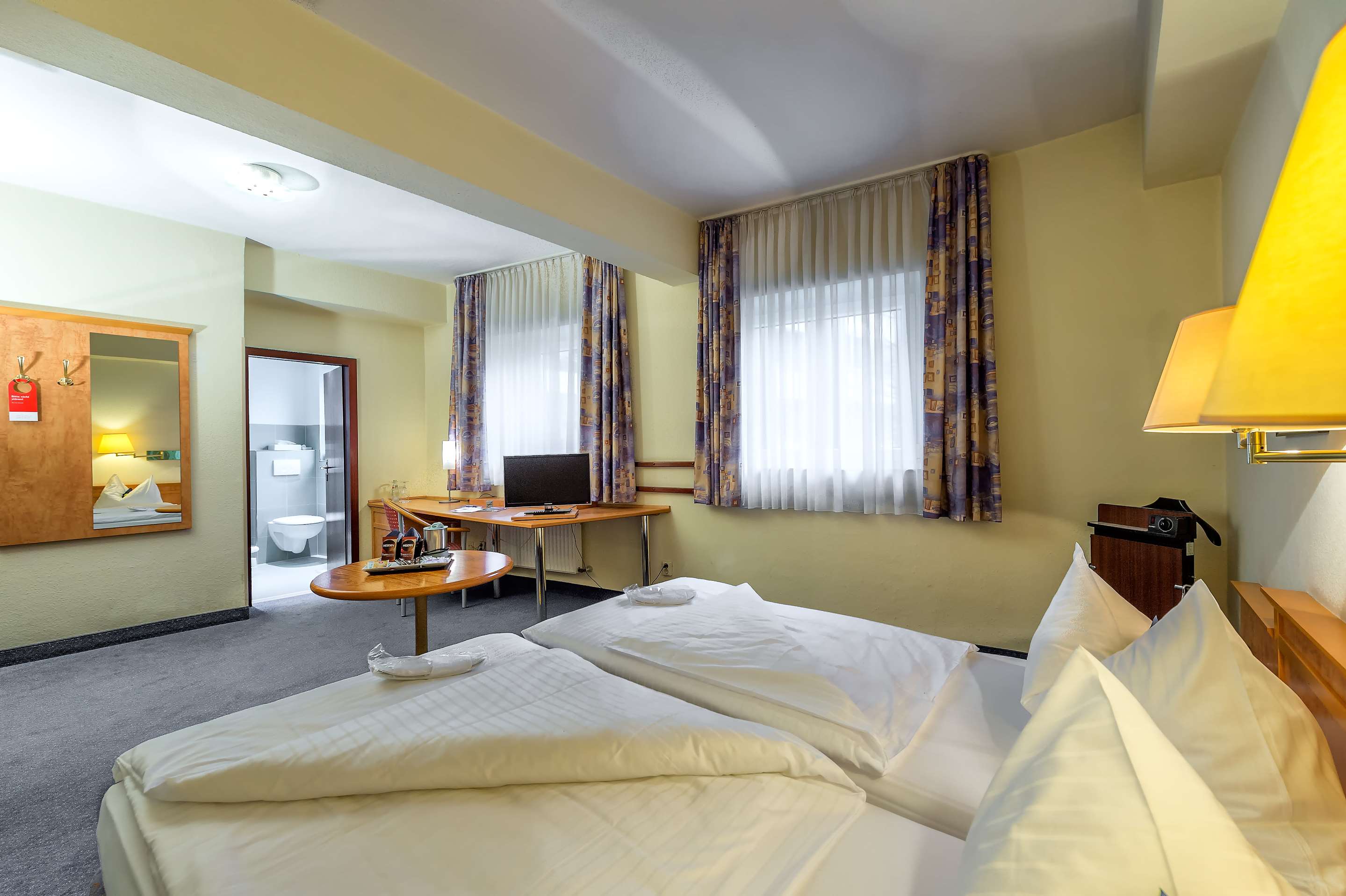 Sure Hotel by Best Western Ratingen - Tap to explore photos