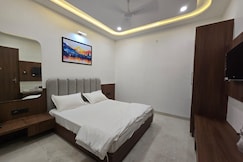 Shree Radha Raman Sarkar Dham, Vrindavan
