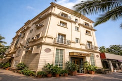 Hotel Benzy Palace, Near Mumbai International Airport, Thane