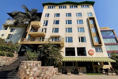 Holy River Hotel, Rishikesh