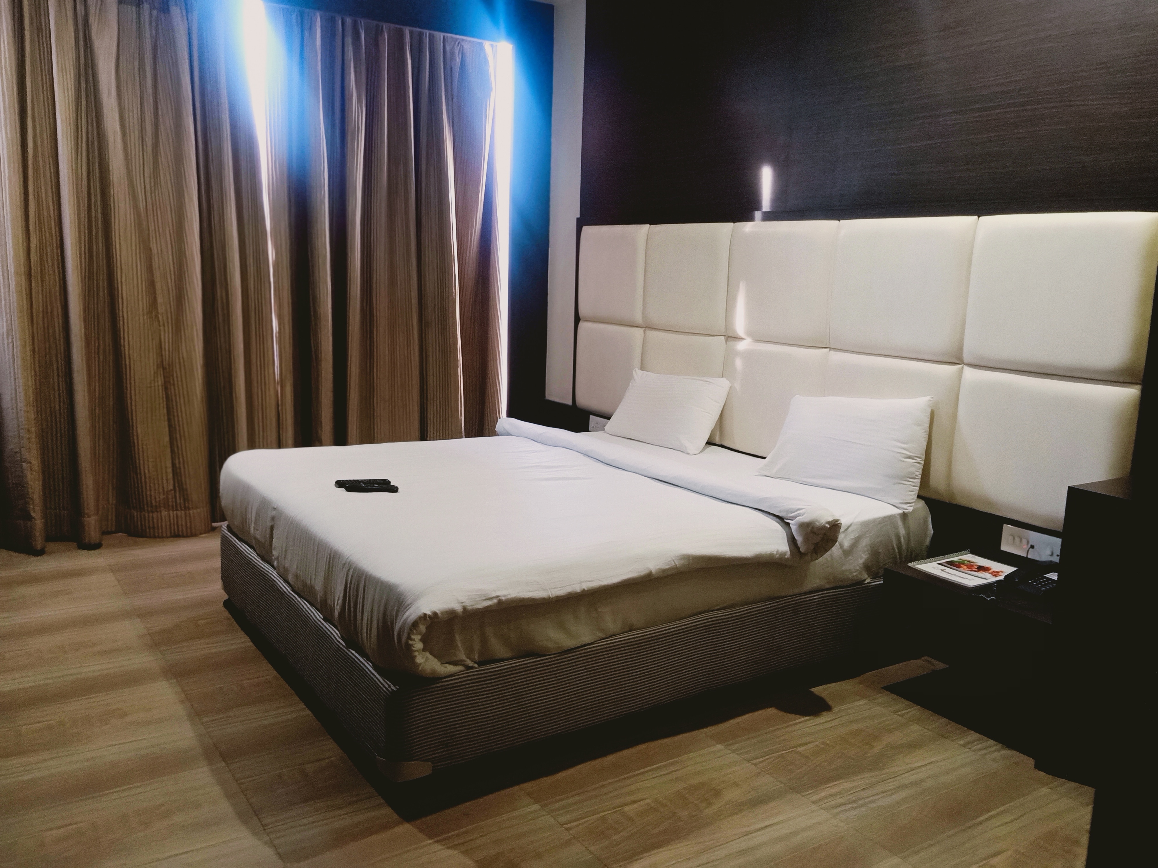 Suite Room 1