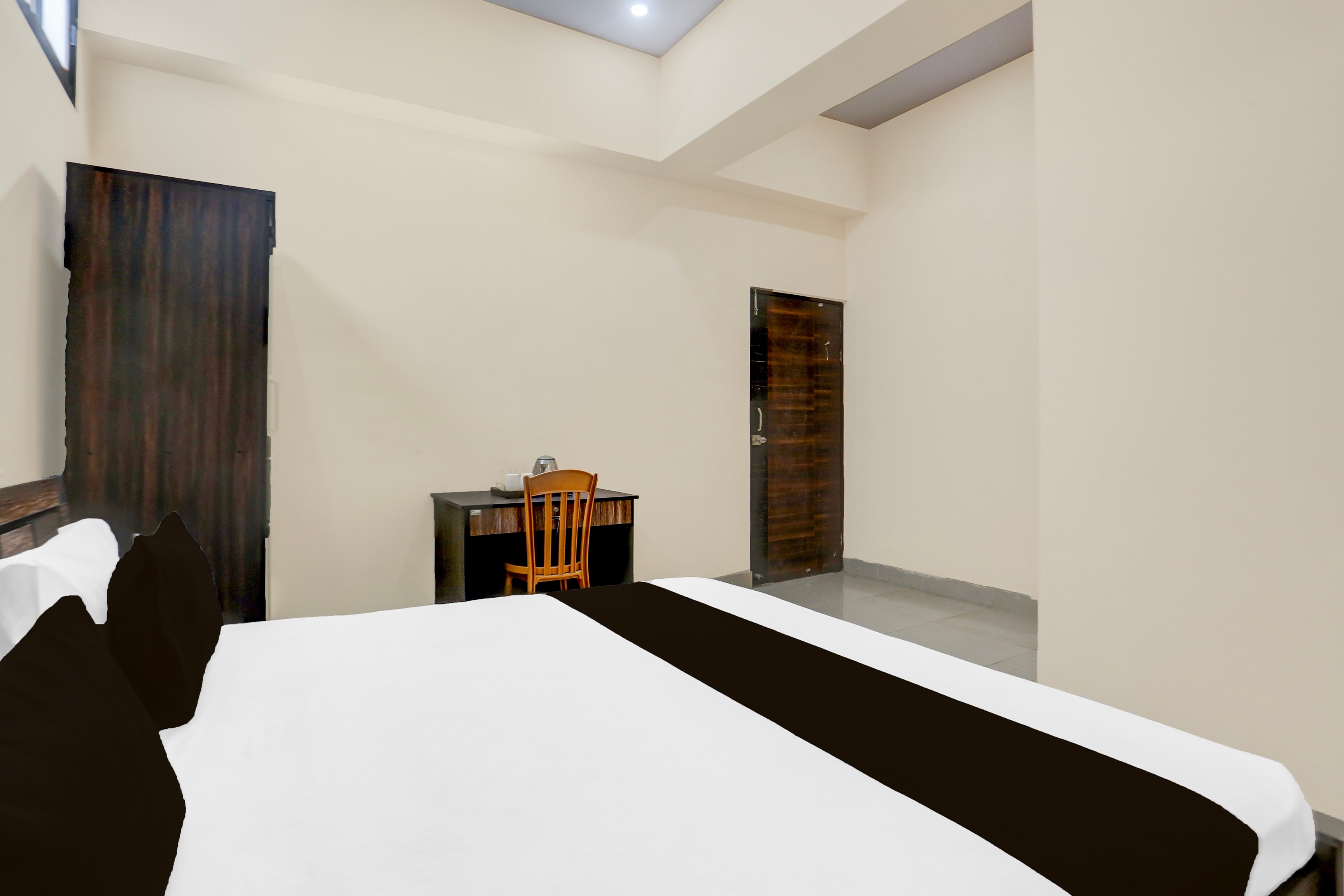 Hotel O Sanskriti Greens Banquet Hall - Tap to explore photos