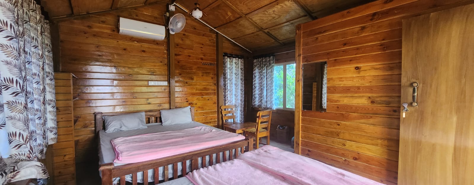 ISIRI FARM RESORT - Tap to explore photos
