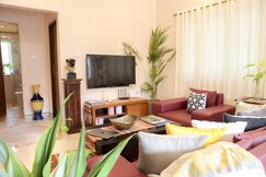 4BHK Portuguese Villa w/ Pool| 8 mins to beach by Savera Stays, Goa