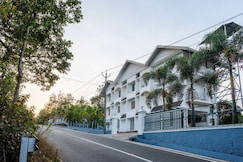 Le Serene Misty Hills Resort, Munnar