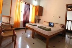 Gundimane Homestay | Rooms & Kitchen, Sagara