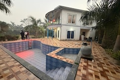 green velvet farm 4 bhk, Noida