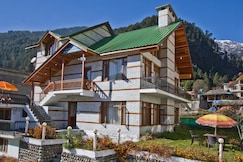 The Cedars Cottage | Entire Homestay, Manali