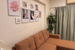 Spacious 1BHK Off Carter Road, Mumbai