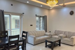 Stylish City Retreat
Modern Urban Escape, Bangalore