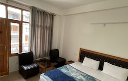 Super Delux Room