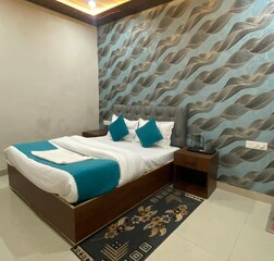 Non-AC Double Deluxe Room