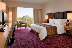 Courtyard by Marriott Hyderabad, Hyderabad