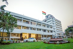 Casino Hotels Ltd. - A Luxury Business Class Hotel, Kunnamkullam