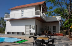 Swimming Pool 1