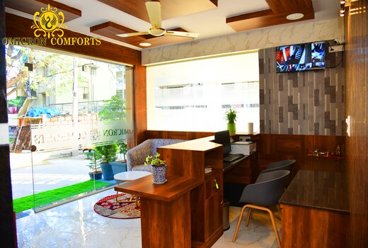 Omicron Comforts 1BHK 2BHK Service Apartment